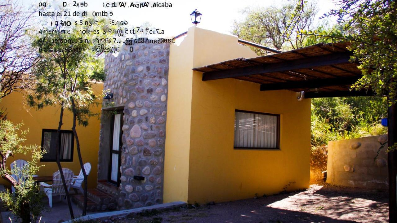 Cabanas El Arcano Capilla del Monte Exteriör bild