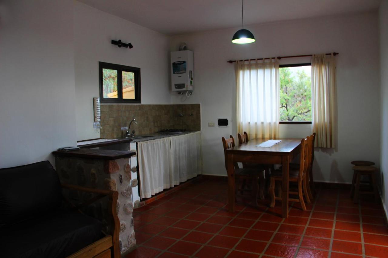 Cabanas El Arcano Capilla del Monte Exteriör bild